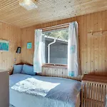 4 Bedroom Gorgeous Home In Blavand