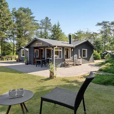 Сasa de vacaciones 4 Bedroom Gorgeous Home In Blavand Blåvand